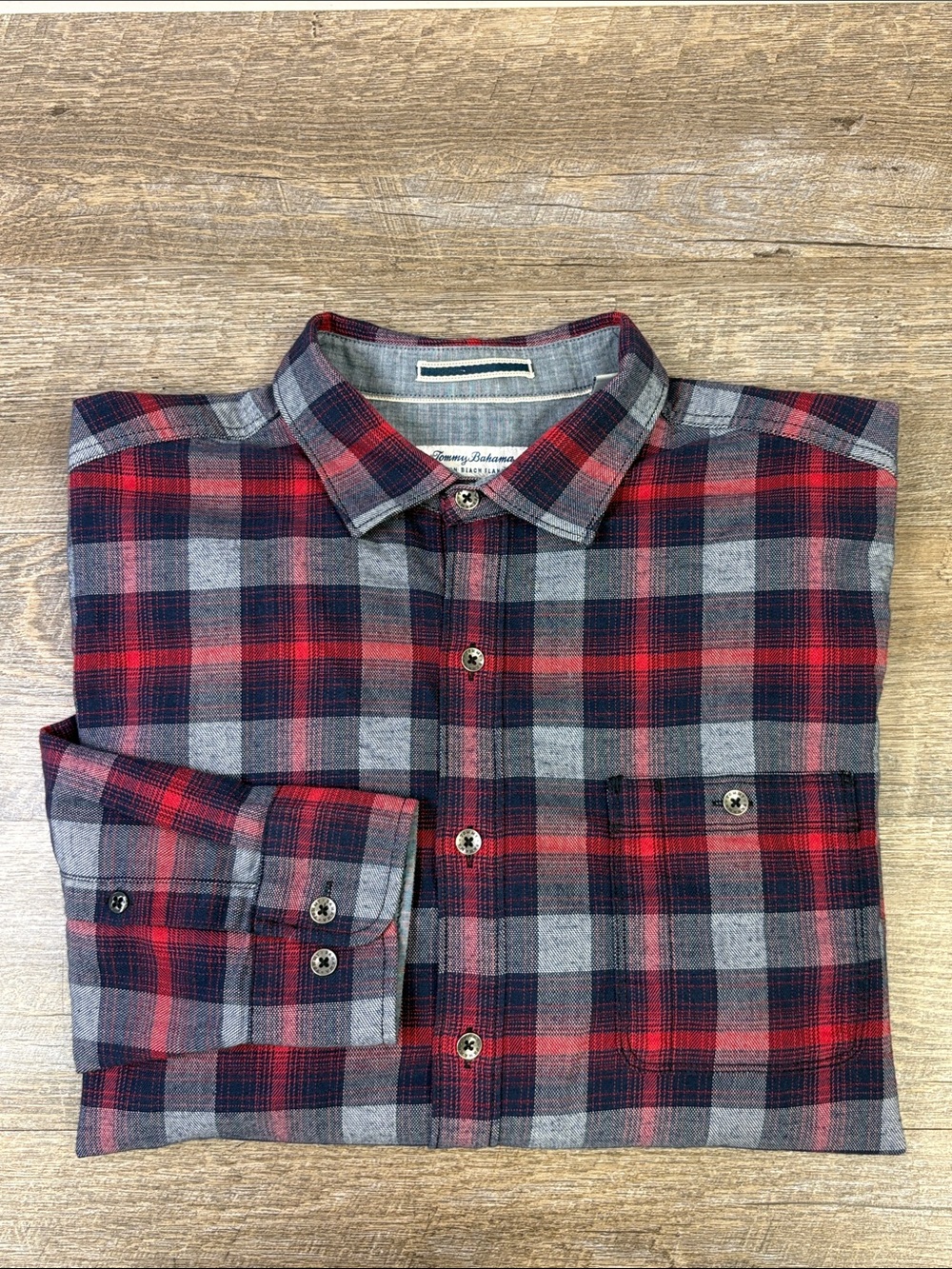 Tommy Bahama Canyon Beach Flannel Men’s XL Red Navy Plaid Stretch Shirt